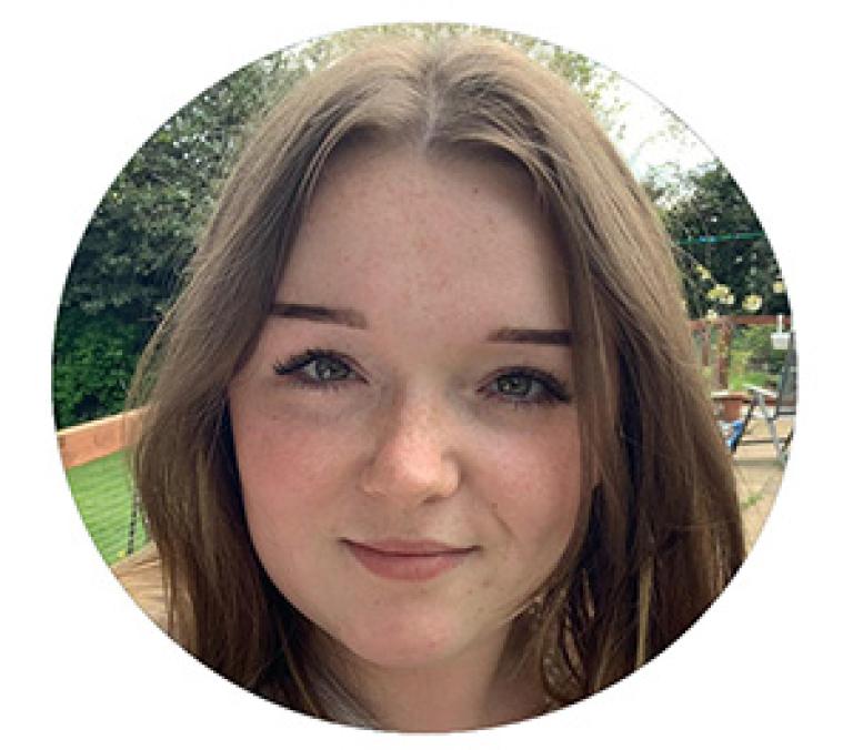 madeline_perrott_circle_300px.jpg